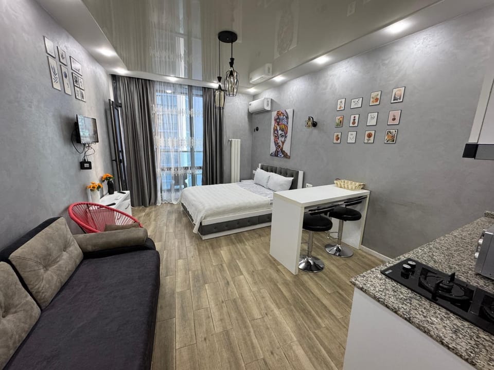 Bed, Seating area