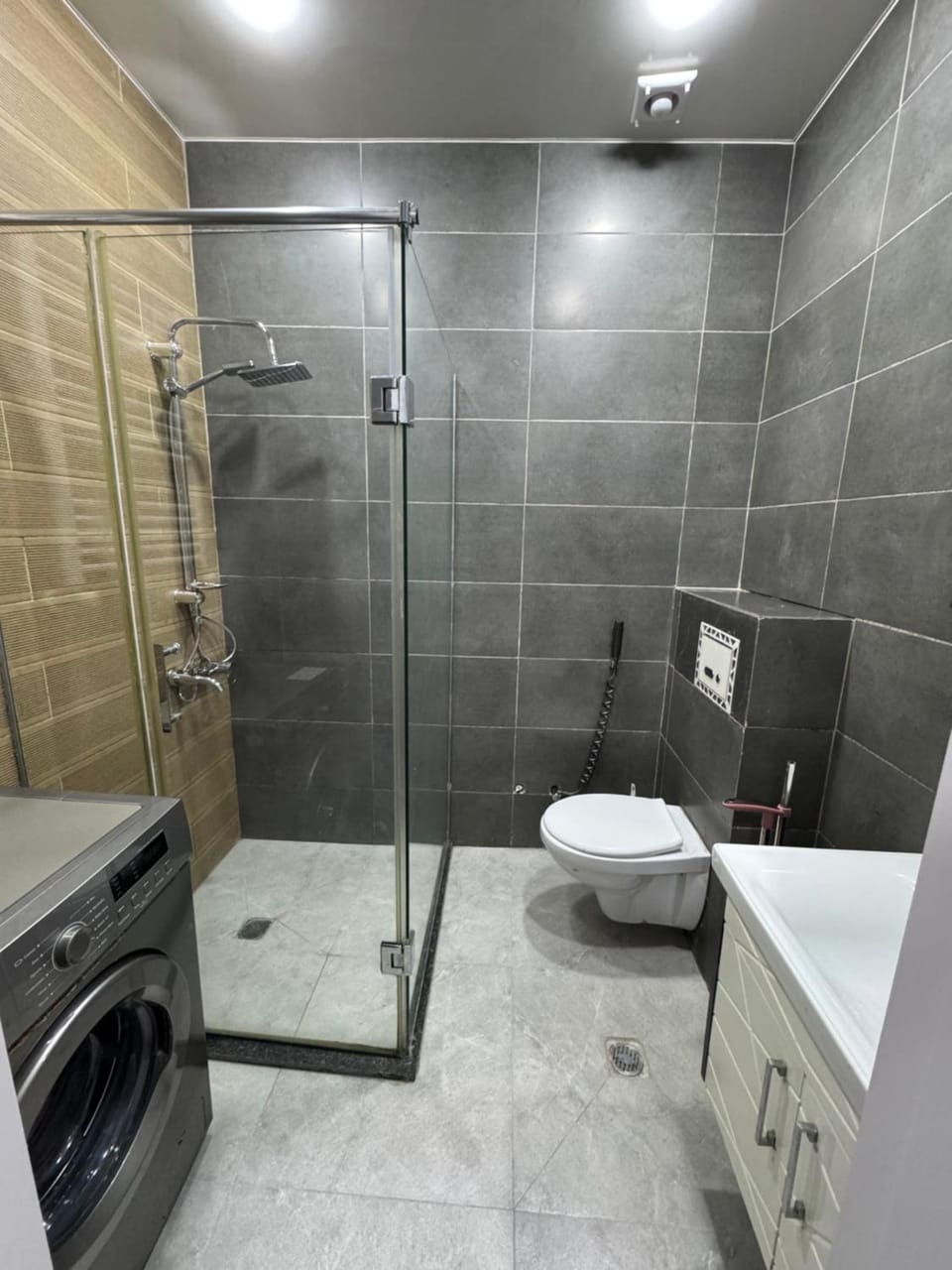 Shower, Toilet, Bathroom