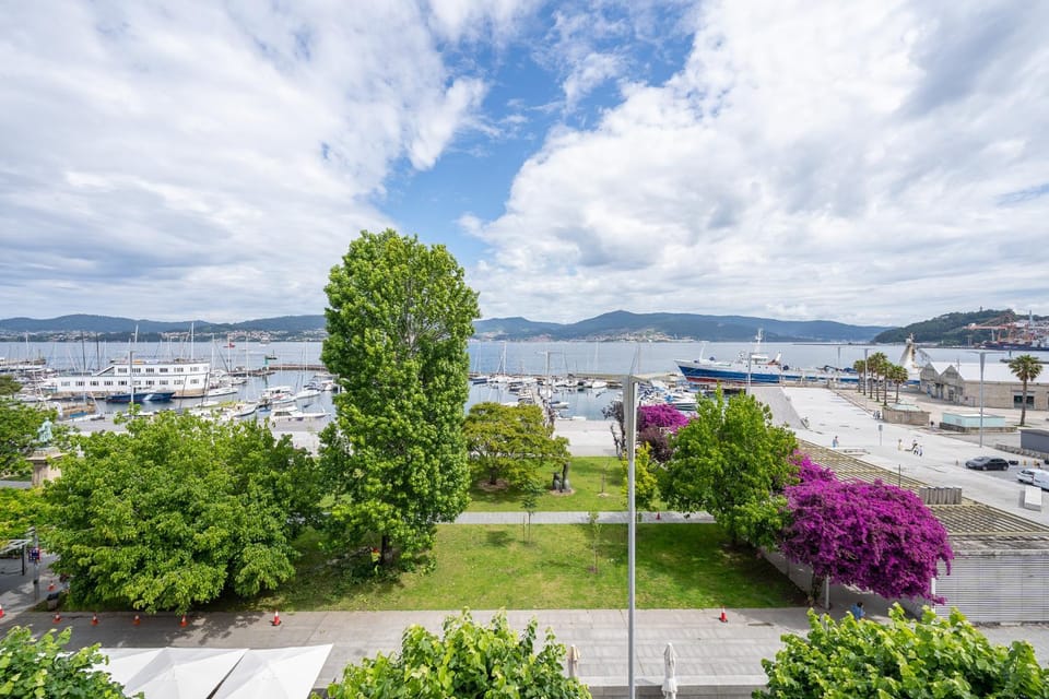 Nearby landmark, Natural landscape, Mountain view, Sea view