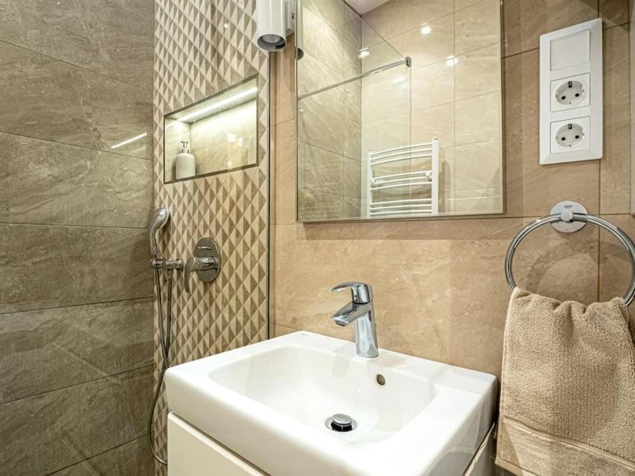 Westend Apartment Apartment in Budapest