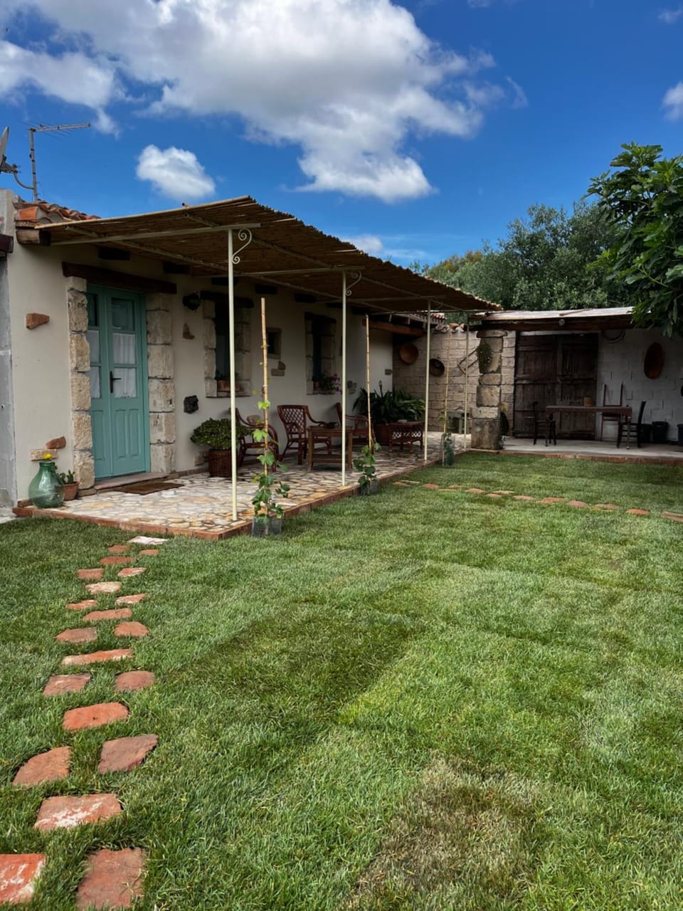 Property building, Garden view