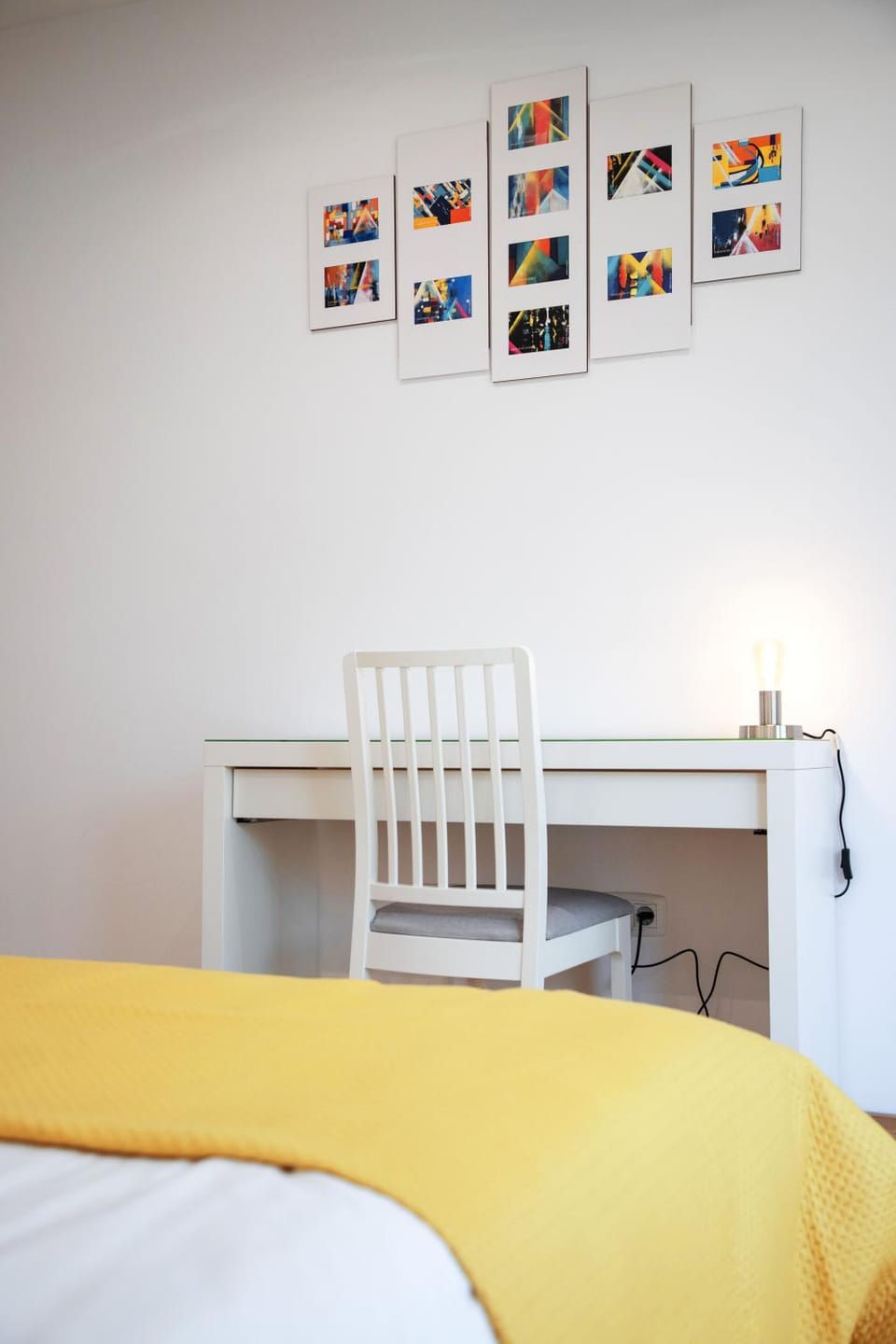 Seating area, Bedroom