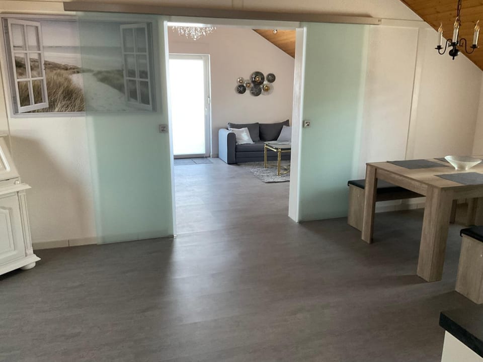Kitchen or kitchenette, Living room, Seating area