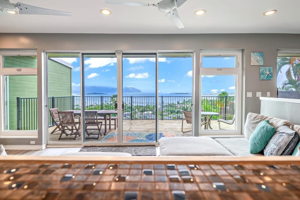 Ka Hale me Ka ike 30 Night Minimum House in Kaneohe