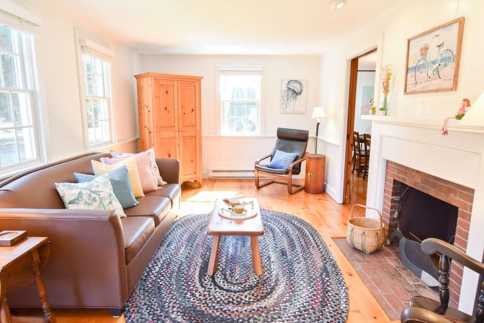Walk to Water w Stunning Cove Views House in Orleans