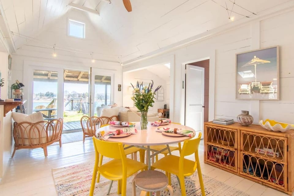 Seaside Retreat w Private Beach Landing House in Orleans