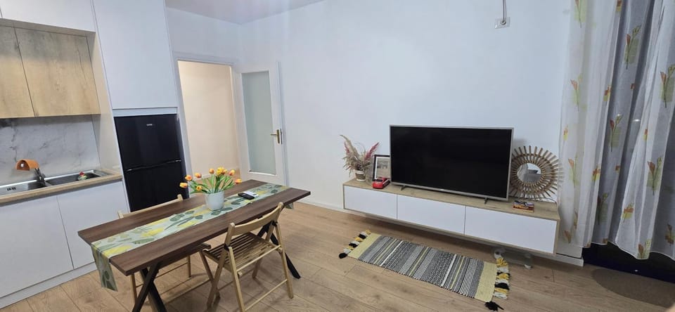 Adriatik beach retreat and relax apartment Apartment in Tirana County, Albania