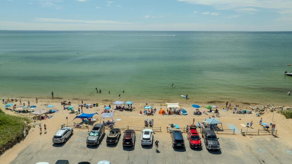 Great Home with Game Space 0 8 miles from Cooks Brook Beach House in North Eastham