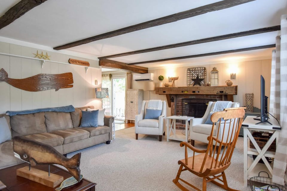 Great Home with Game Space 0 8 miles from Cooks Brook Beach House in North Eastham