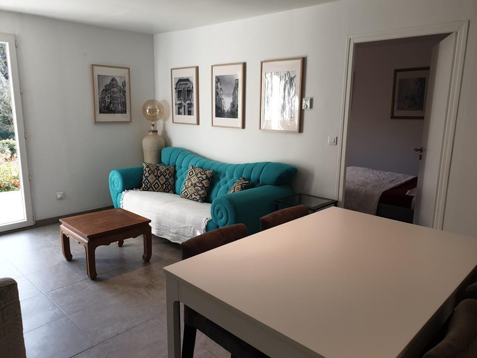 Maison calme et verdure House in Aix-en-Provence