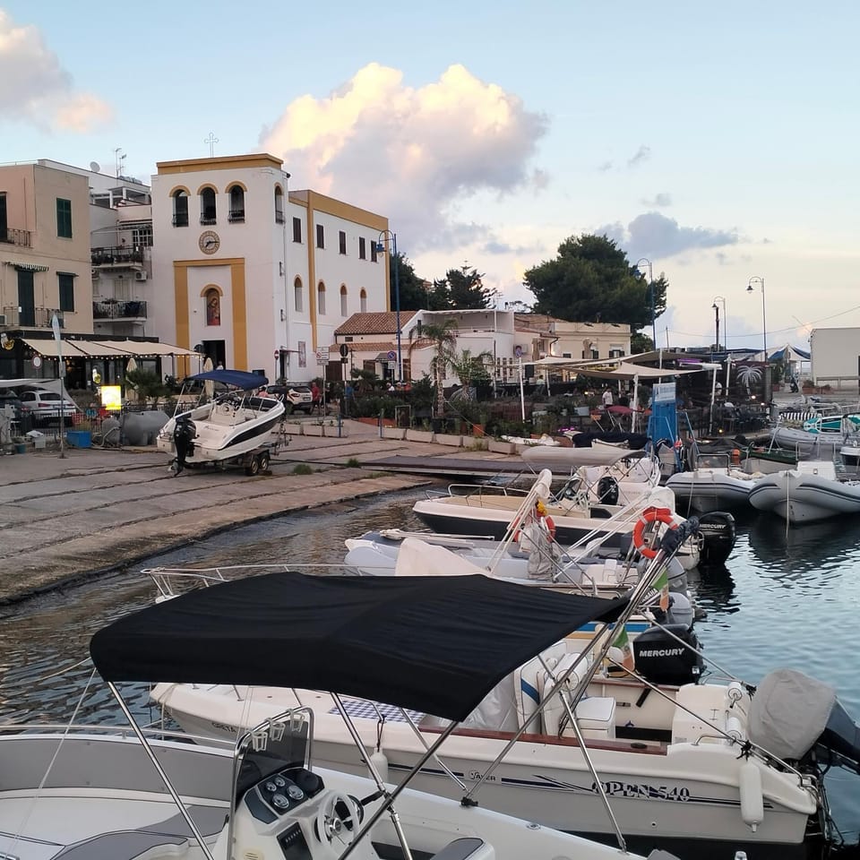 Mondello Ashur Margot House Apartment in Palermo