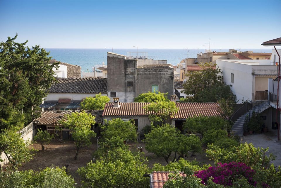 City view, Garden view, Sea view