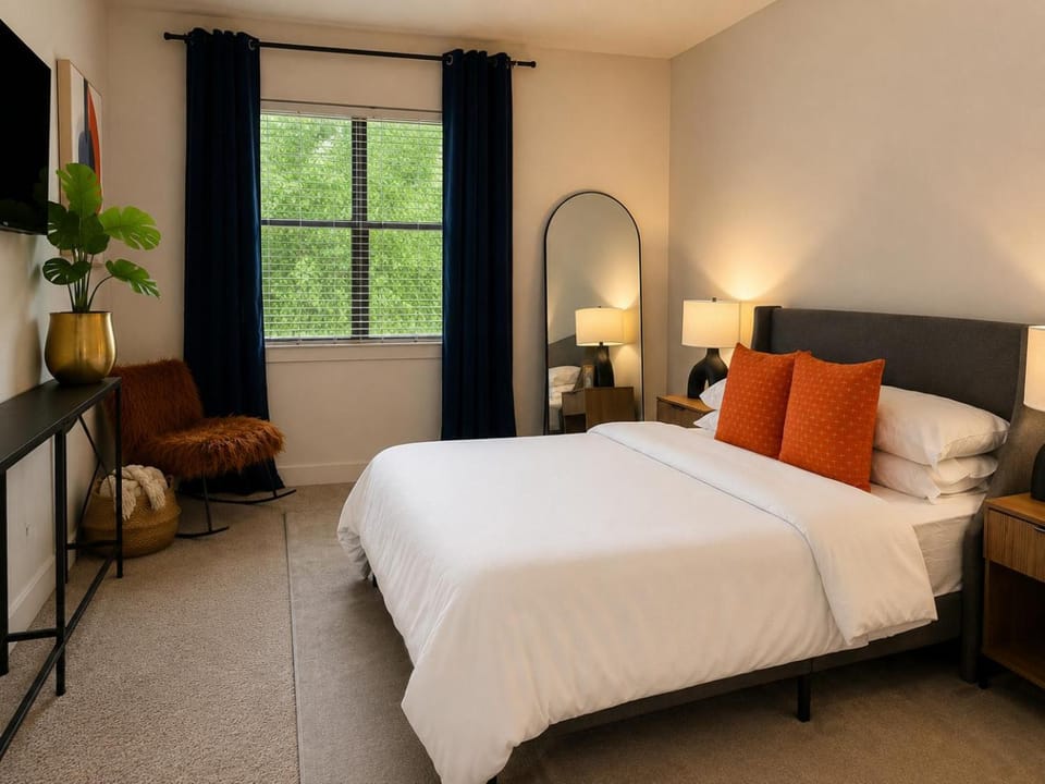 Bed, Living room, Seating area, Bedroom