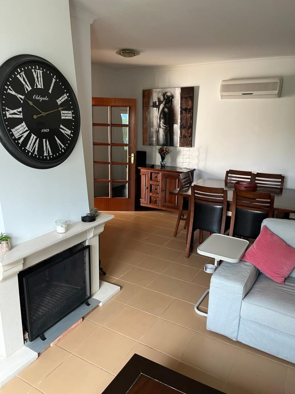 Seating area