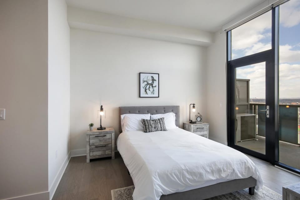 Midtown Penthouse 2 bdrm Apartment in Atlanta