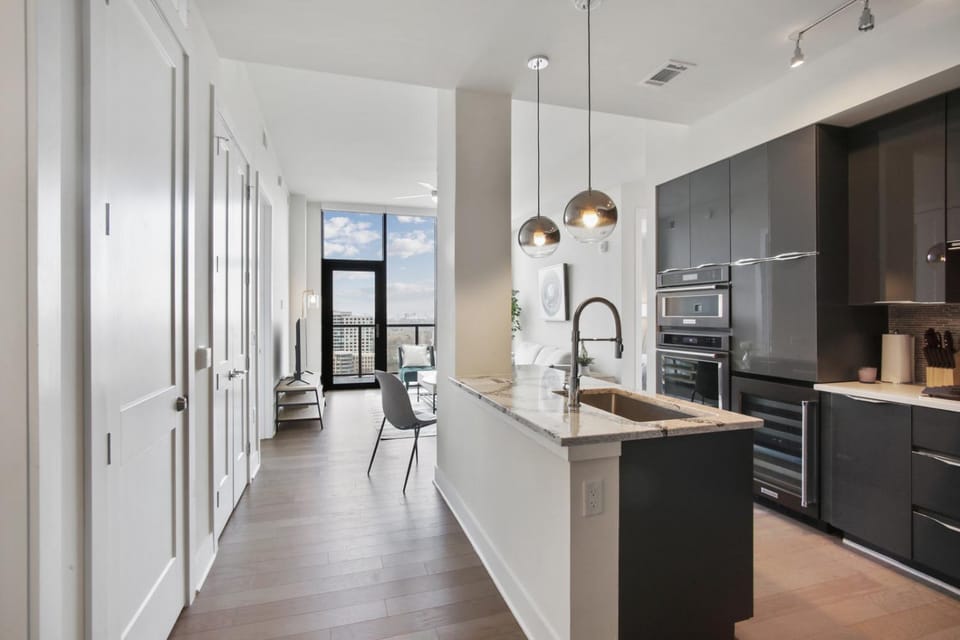 Midtown Penthouse 2 bdrm Apartment in Atlanta