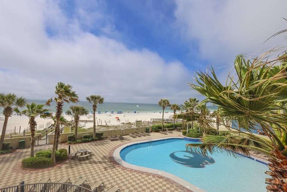 Phoenix West 202 condo Apartment in Orange Beach