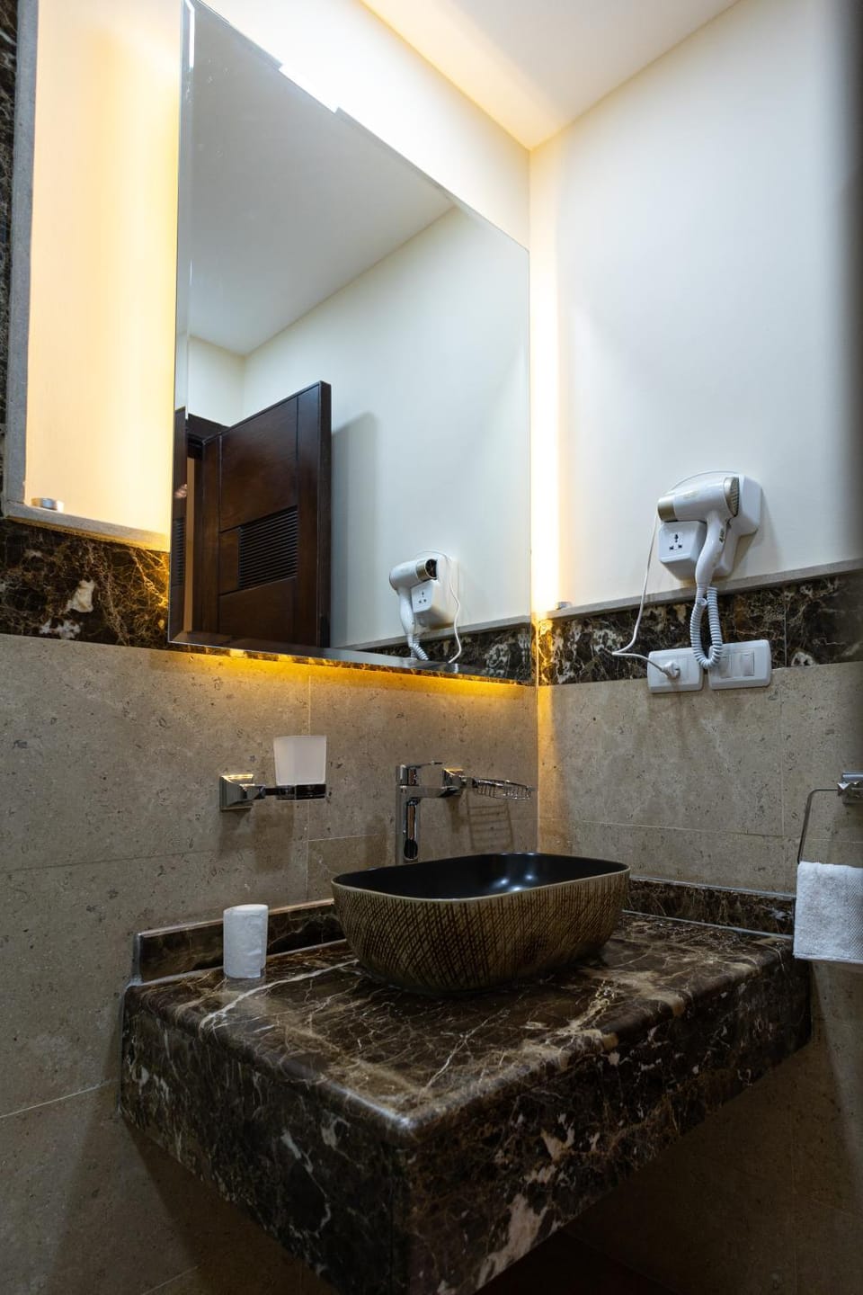 Marron studios 2 new Apartment in New Cairo City