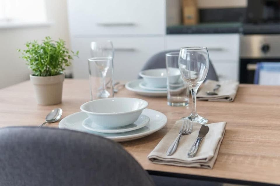 Fantastic 1 Bed Flat Manchester - Sleeps 3 Apartment in Salford