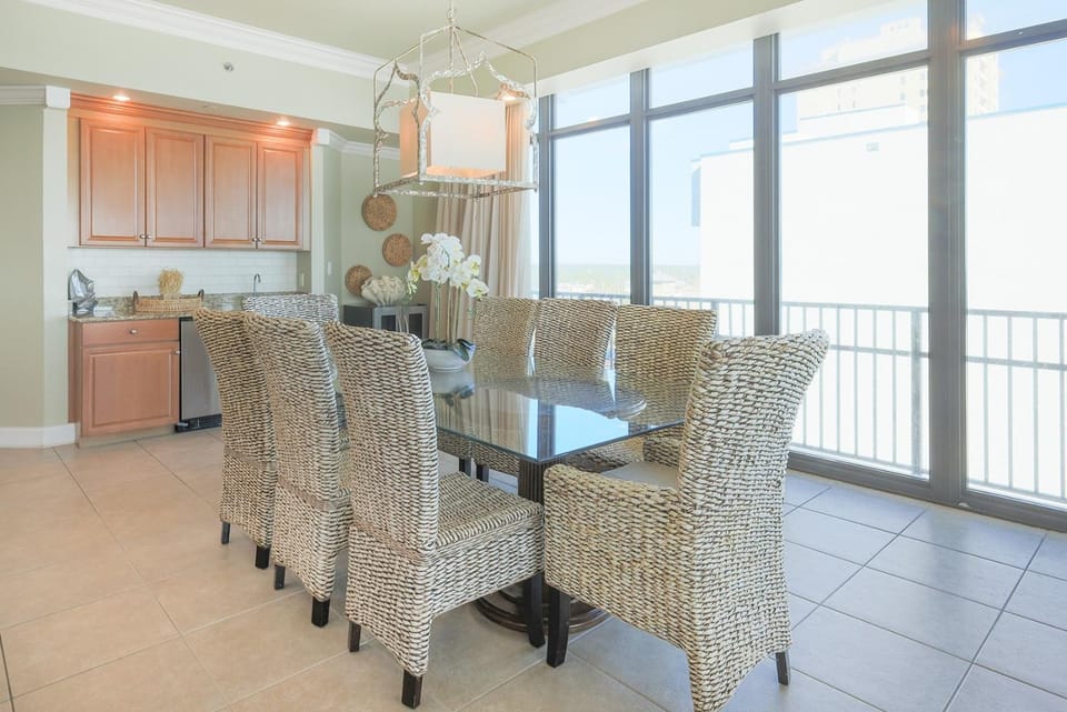 Phoenix West 609 Apartment in Orange Beach