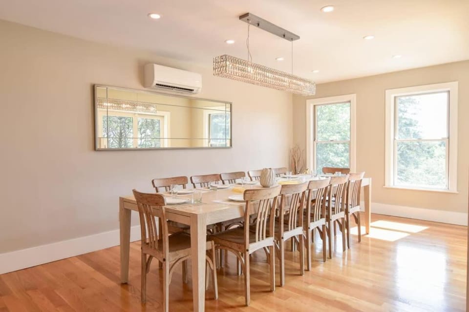 Water Views Heated Pool & Hot Tub House in Wellfleet