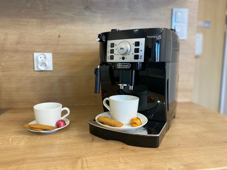 Coffee/tea facilities, Kitchen or kitchenette