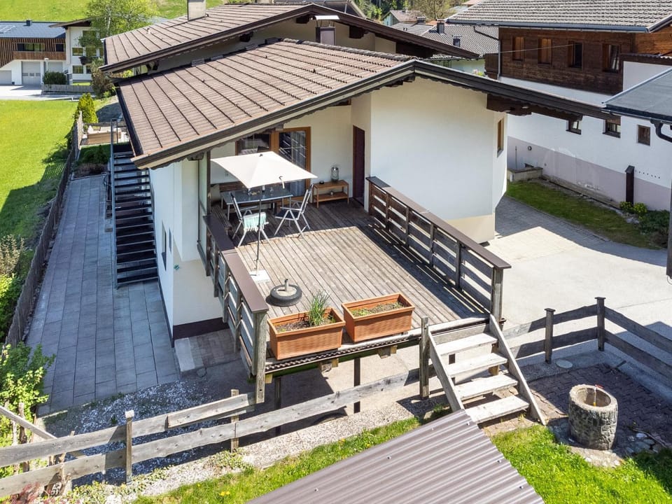 Property building, Summer