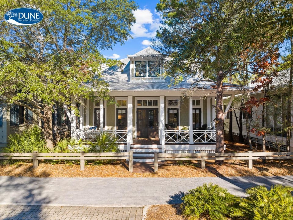 Golf Cart Close to Camp Watercolor Lazy River! home House in Seagrove Beach