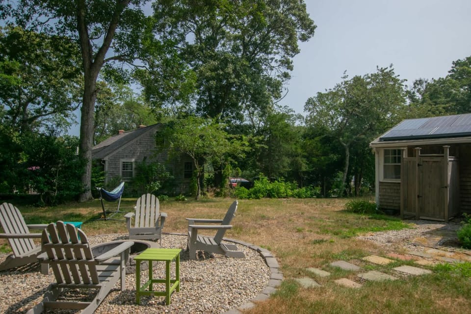 Short Walk to Private Association Beach House in North Eastham