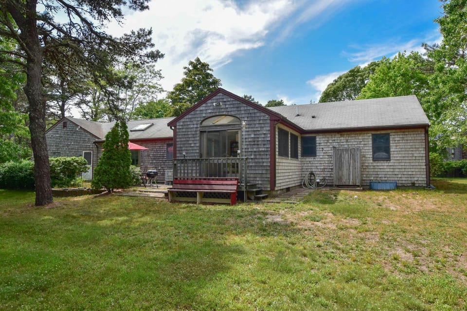 Spacious Home w Finished Game Room House in North Eastham