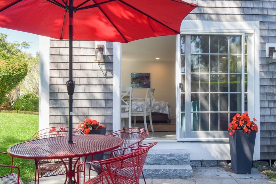 3 Newly Renovated Condos w Water Views House in Provincetown