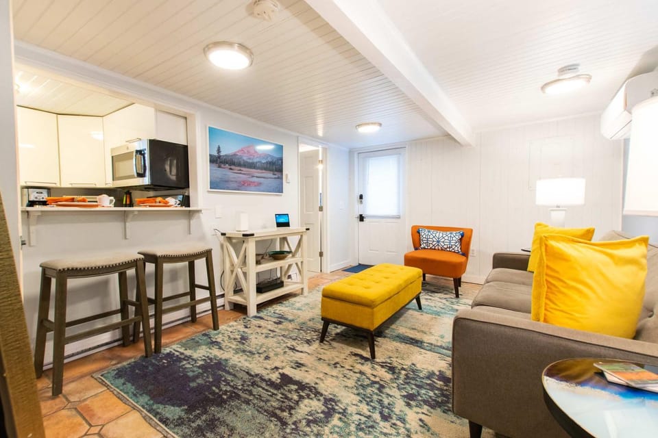 Condo with Wading Pool Dog Welcome House in Provincetown