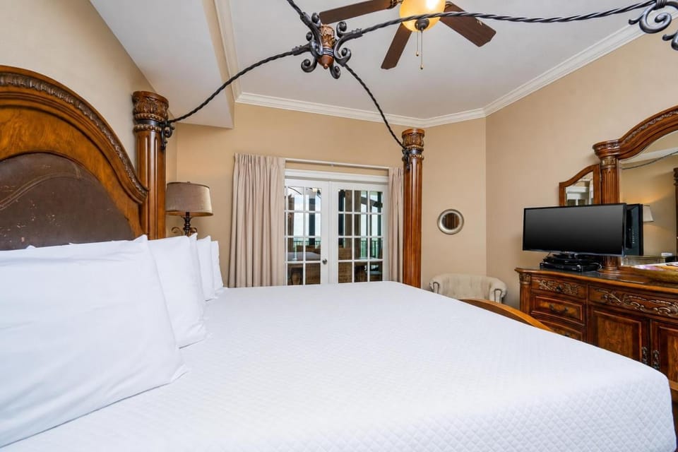 The Oasis 1814 formerly Phoenix West II 1814 Apartment in Orange Beach