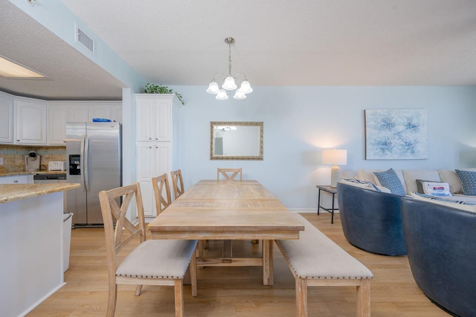 Phoenix X 1110 condo Apartment in Ono Island