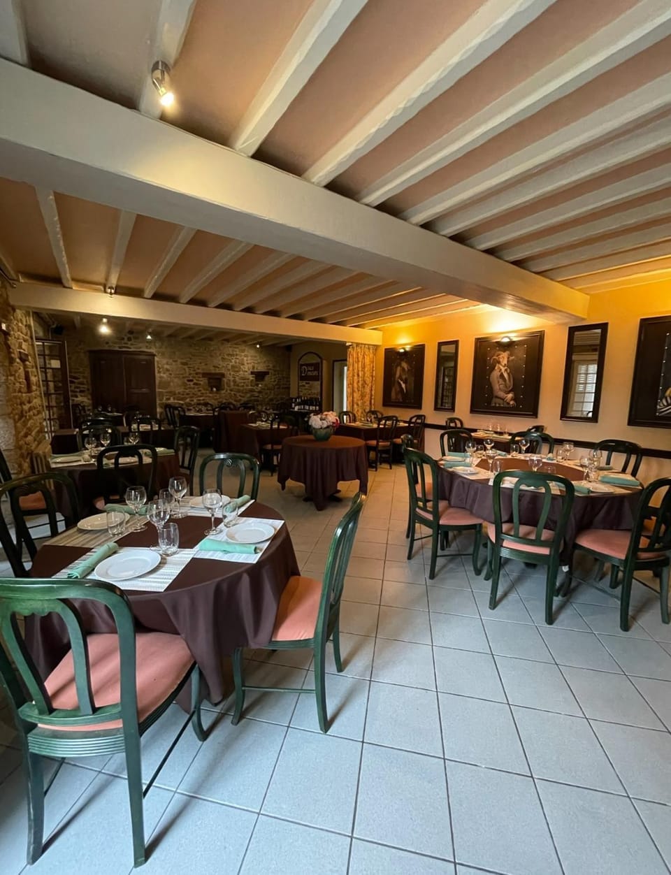 Restaurant/places to eat