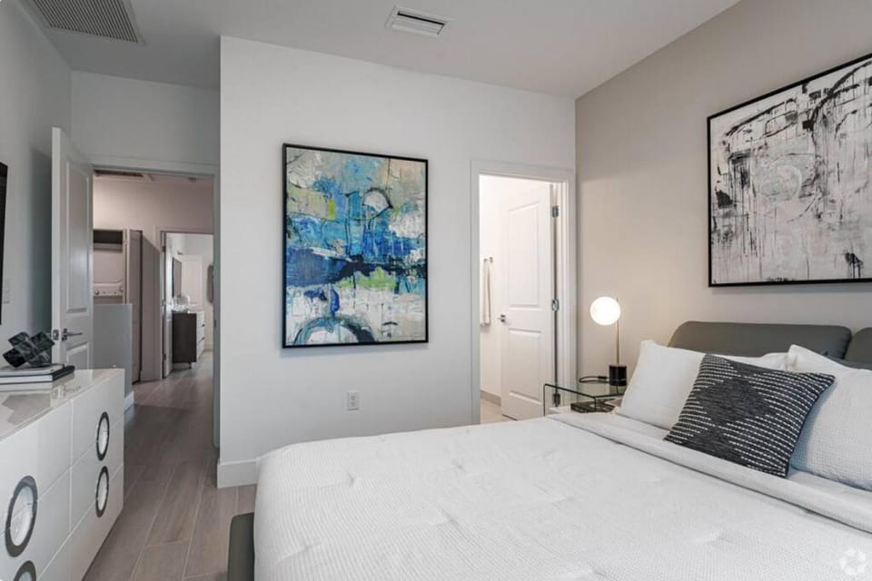 Dahlia - The Designer Townhome House in Lake Worth