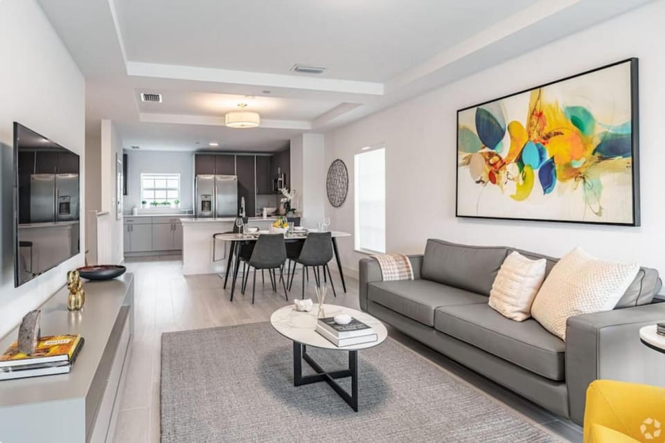 Dahlia - The Designer Townhome House in Lake Worth