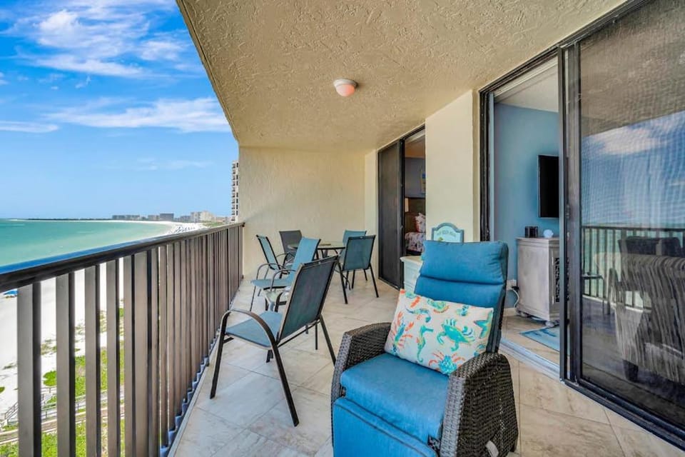 Sunsets and Seashells at Sea Winds House in Marco Island