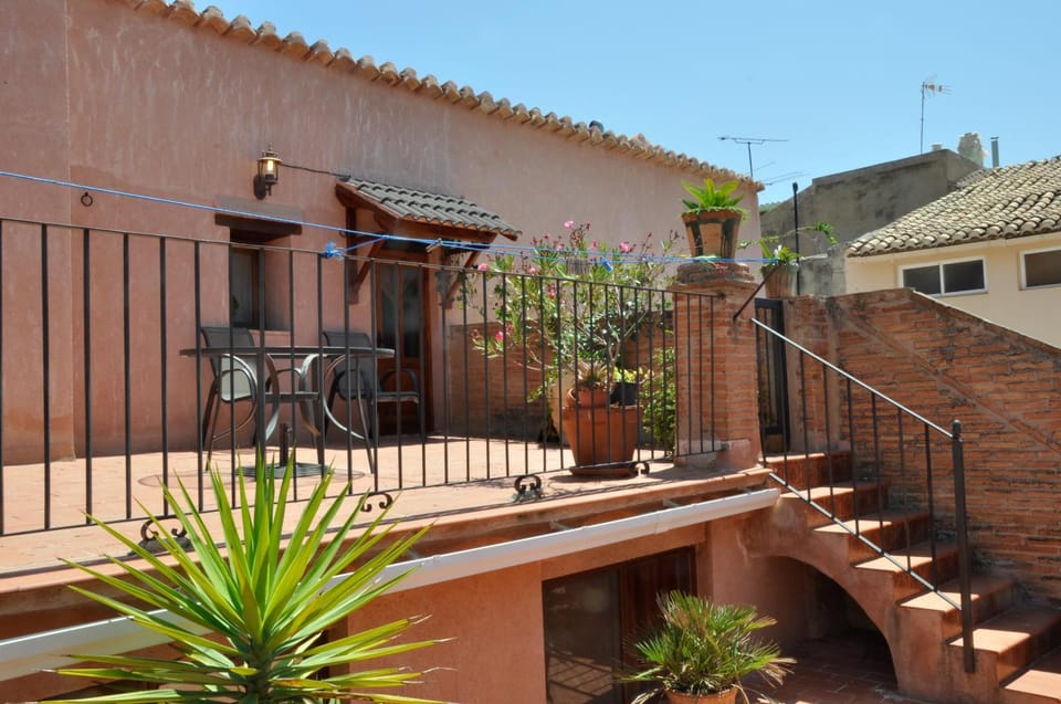 Casa rural La Boticaria Country House in Valencian Community