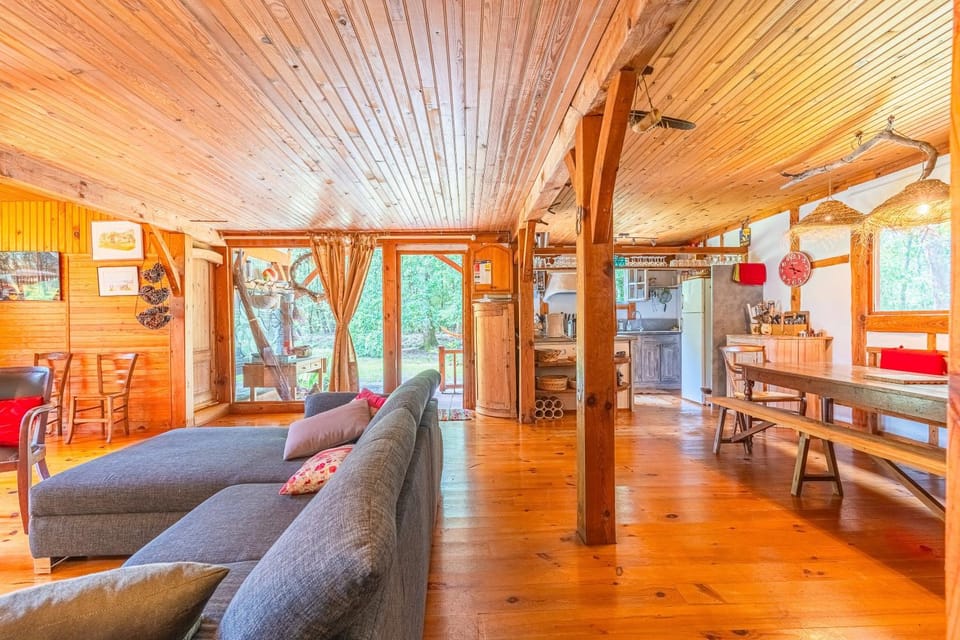 Property building, Living room