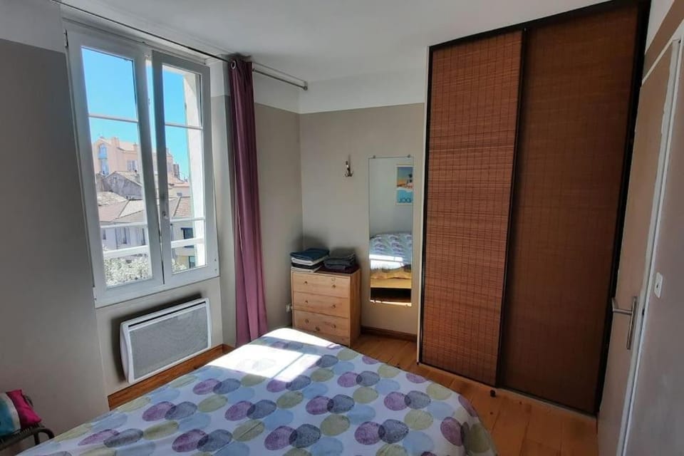Appartement T2, 1 seule chambre, très lumineux Apartment in French Riviera
