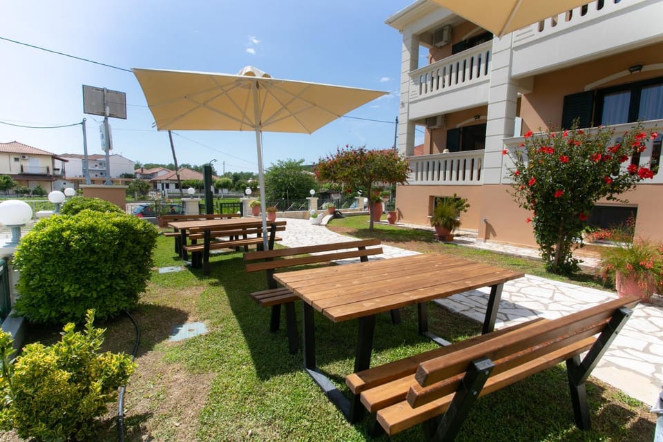 Lady Elena Hotel Apartment in Peloponnese, Western Greece and the Ionian