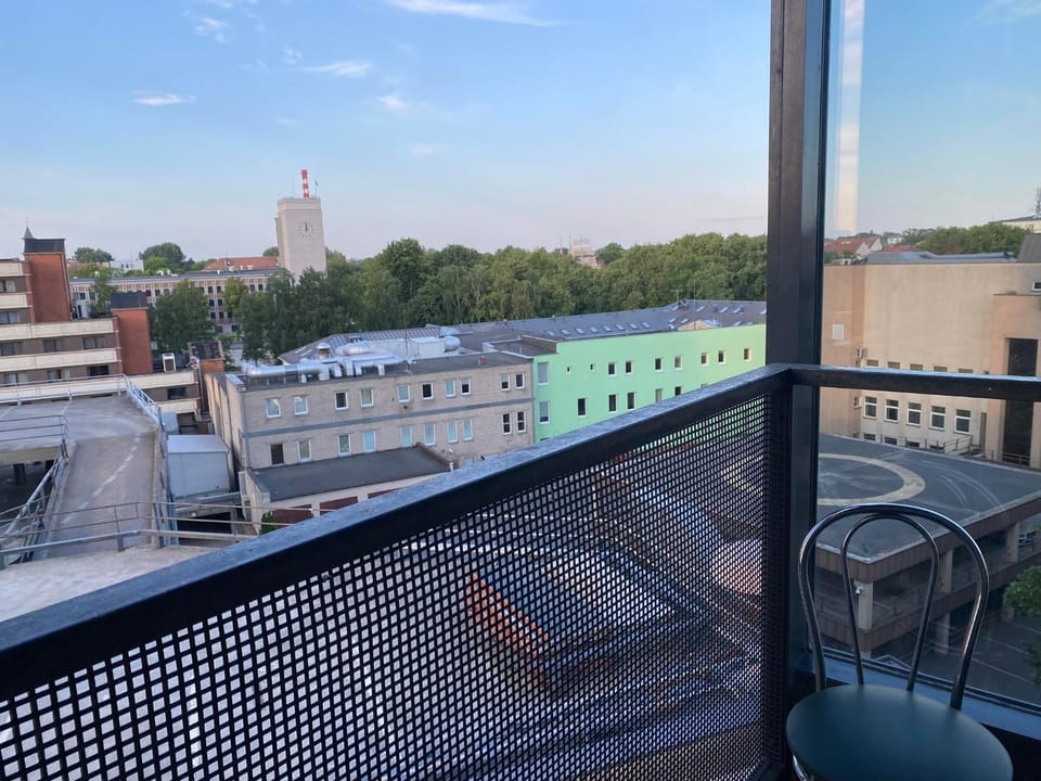 View (from property/room), Balcony/Terrace, City view