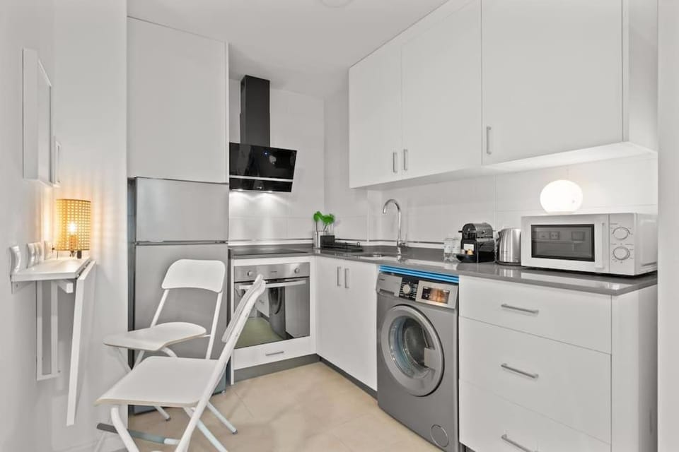Kitchen or kitchenette, minibar, pet friendly, toaster, washing machine