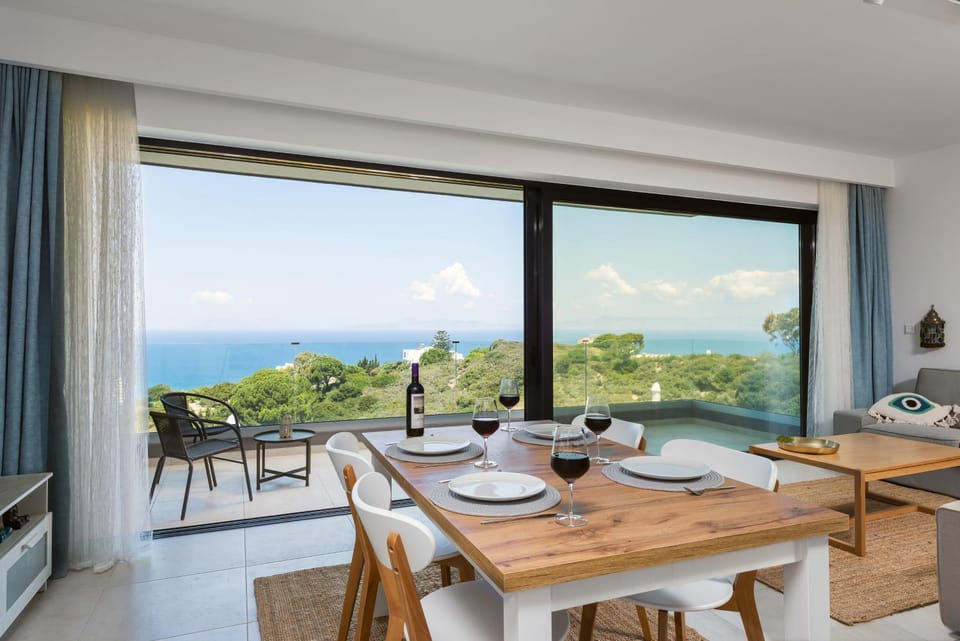 View (from property/room), View (from property/room), Dining area