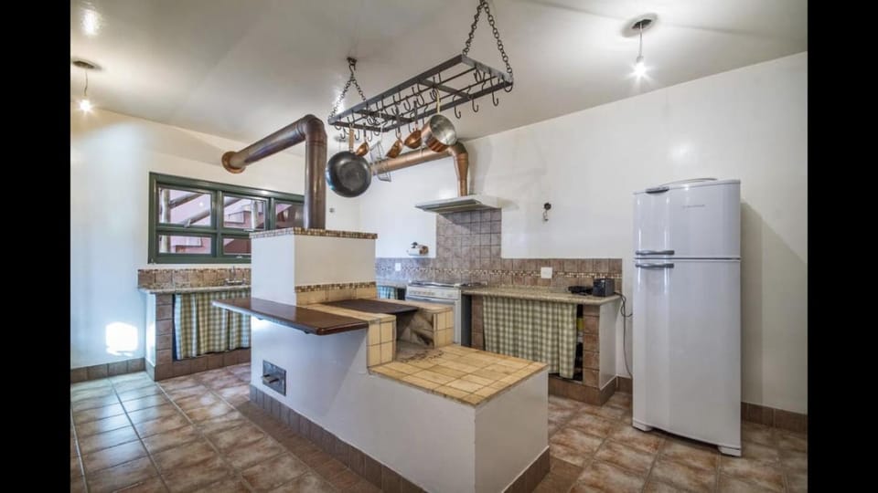 Kitchen or kitchenette, oven, stove