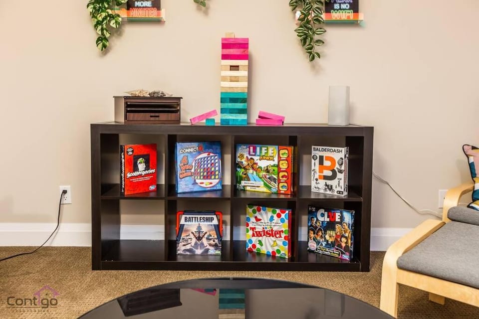 Communal lounge/ TV room, Game Room, Evening entertainment