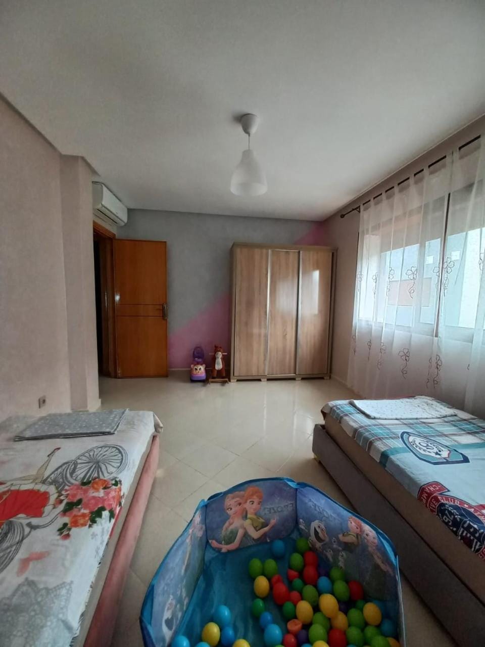 Bedroom, wardrobe