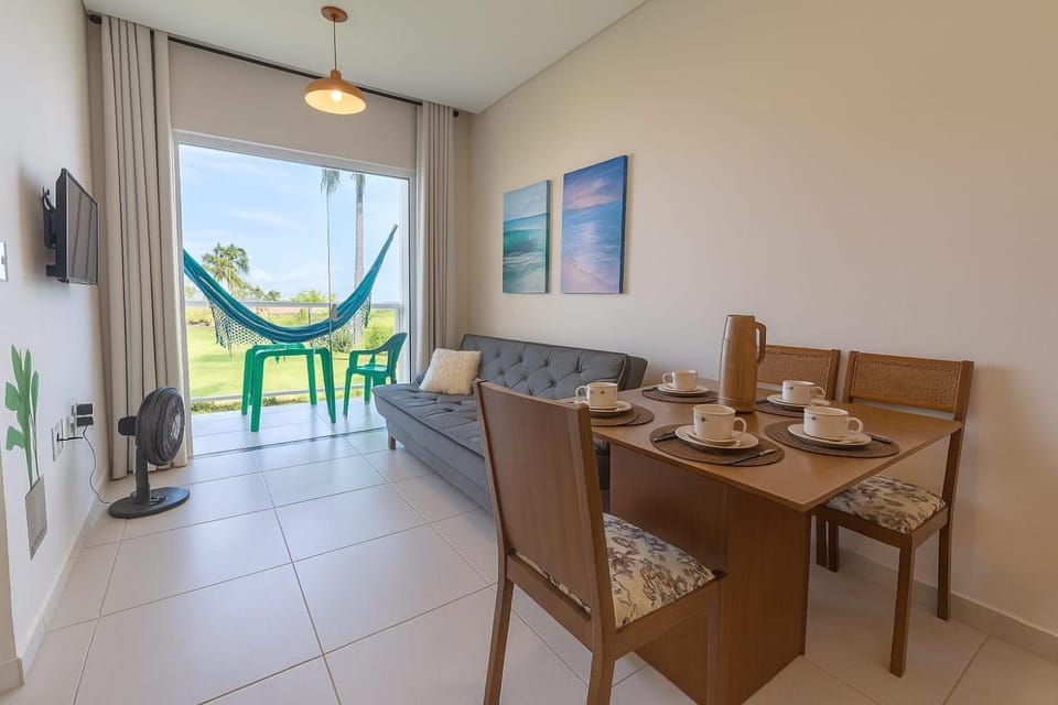 TV and multimedia, Balcony/Terrace, Living room, Seating area, Dining area
