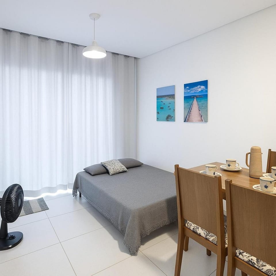 Bed, TV and multimedia, Living room, Photo of the whole room, Seating area, Dining area, Bedroom